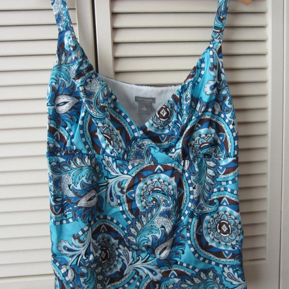 ANN TAYLOR SILK SUMMER TOP SIZE 10